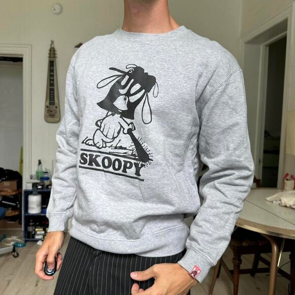 Rare 2010s Skoloct Skoopy Snoopy Crewneck Sweatshirt - Picture 8 of 8